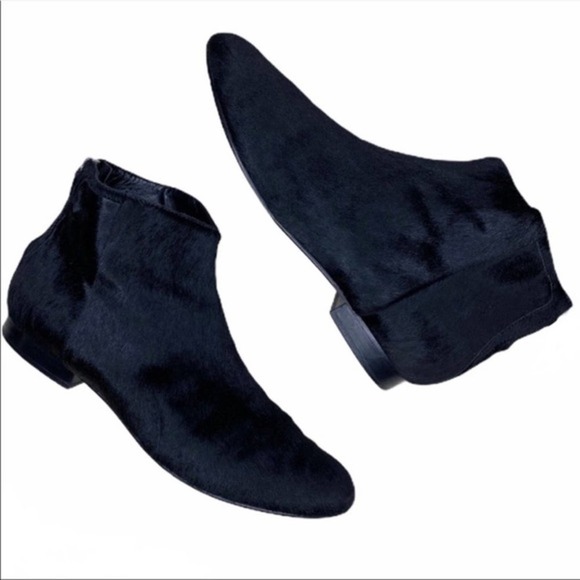 Theory Black Pony Hair Rear Zip Ankle Boot Size 10 - Picture 3 of 8